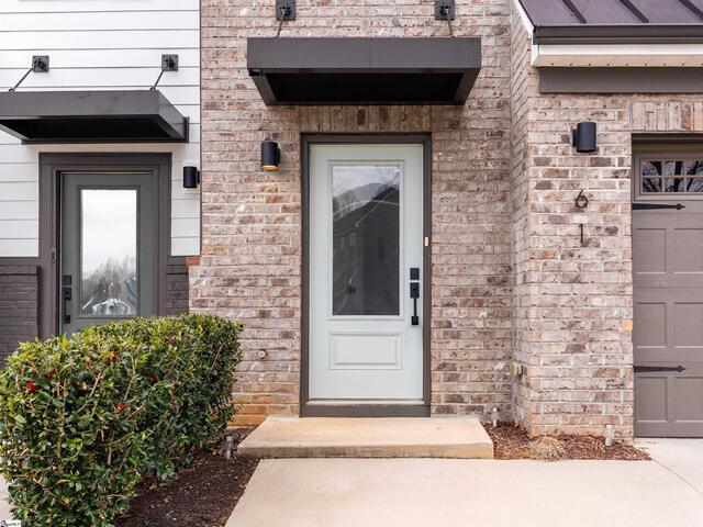 Photo of 61 Connaught Court