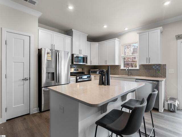 Photo of 61 Connaught Court