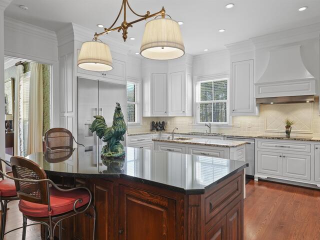 Photo of 421 E Church Road