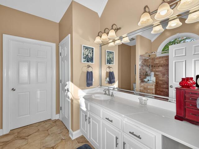 Photo of 100 Crossington Way