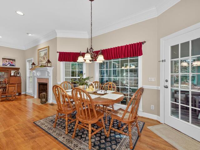 Photo of 100 Crossington Way