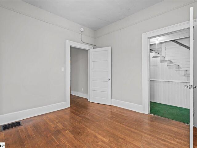 Photo of 276 S Spring Street