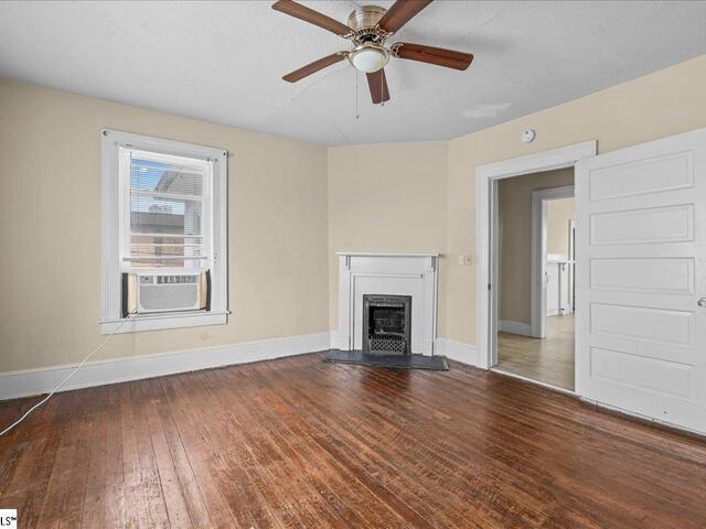 Photo of 276 S Spring Street