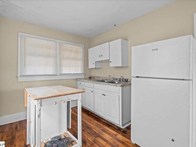 Photo of 276 S Spring Street