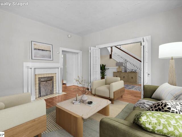 Photo of 276 S Spring Street