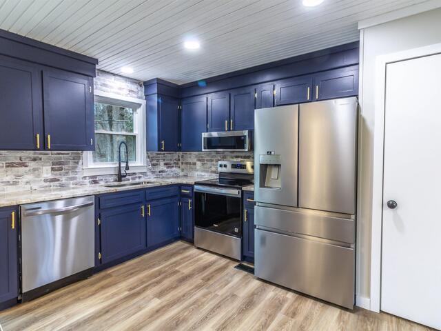 Photo of 319 E Hampton Avenue