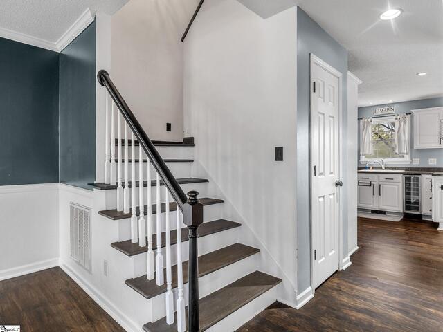 Photo of 417 Summerton Place