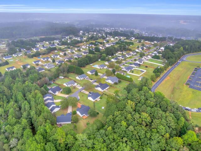 Photo of 129 Saint James Court