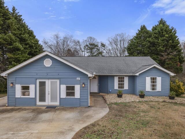 Photo of 687 Robinson Road