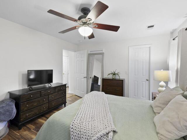 Photo of 687 Robinson Road