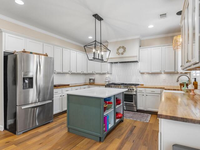 Photo of 6 Springhead Way