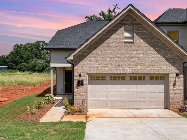 Photo of 422 Palazzo Place