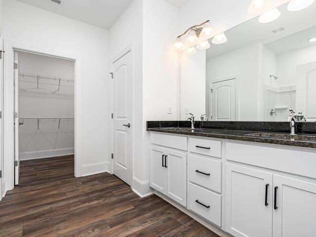 Photo of 422 Palazzo Place