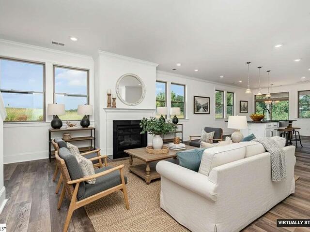 Photo of 422 Palazzo Place