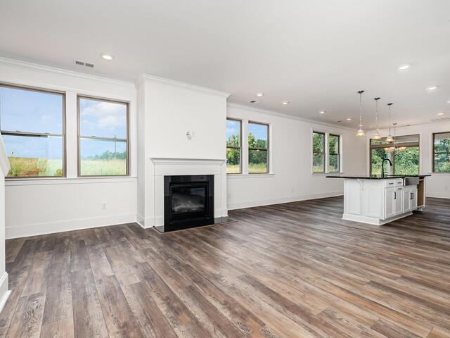 Photo of 422 Palazzo Place