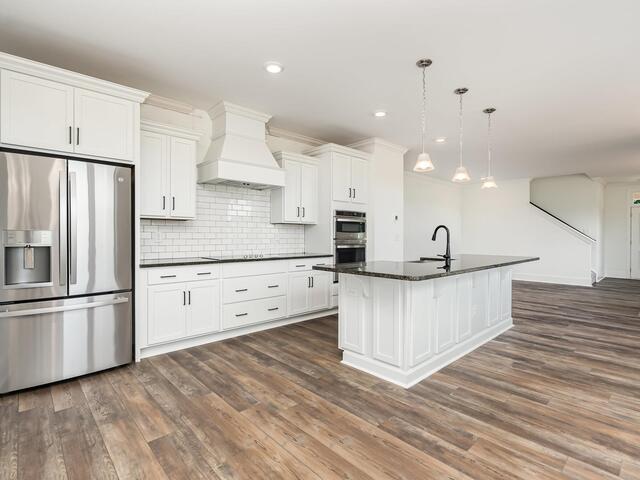 Photo of 422 Palazzo Place