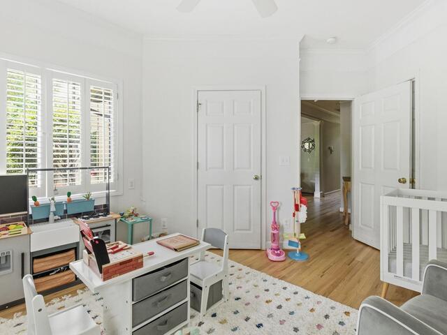 Photo of 203 Ingleside Way