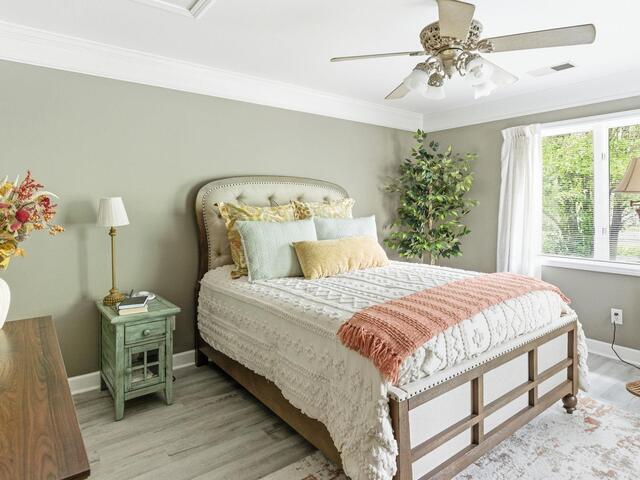 Photo of 203 Ingleside Way