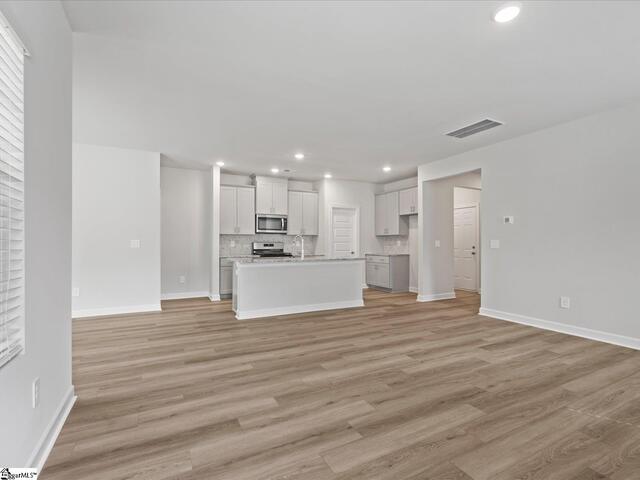 Photo of 207 Merriweather Way