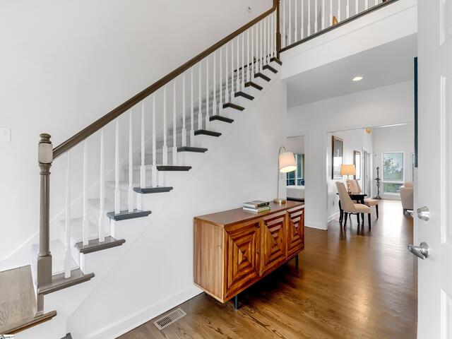 Photo of 9 Vireo Drive