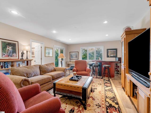 Photo of 9 Vireo Drive