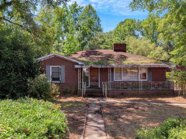 Photo of 104 E Butler Road