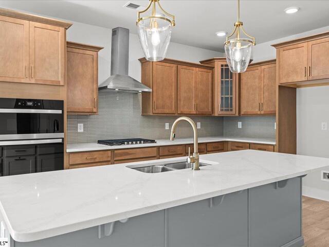 Photo of 302 Moorish Circle