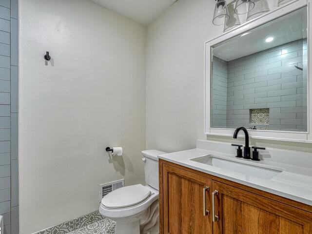 Photo of 132 Walden Circle