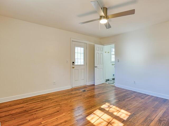 Photo of 132 Walden Circle