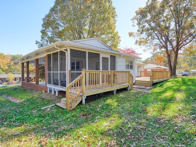 Photo of 132 Walden Circle