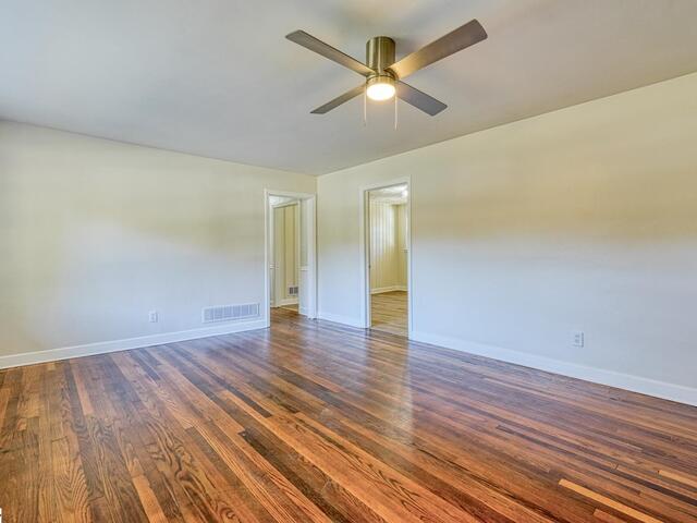 Photo of 132 Walden Circle