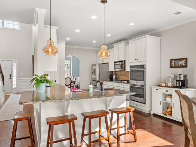 Photo of 27 Wood Hollow Circle