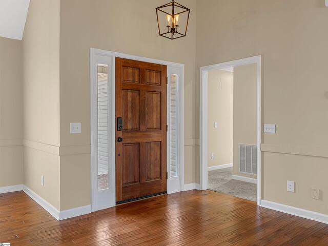 Photo of 404 Grayson Drive