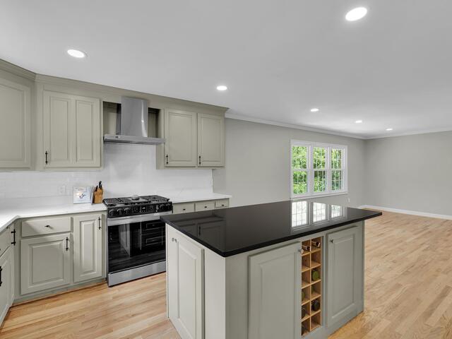 Photo of 720 Parkins Mill Road