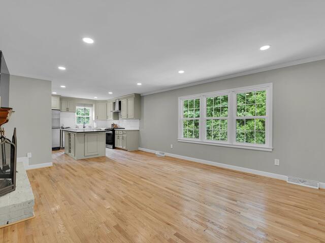 Photo of 720 Parkins Mill Road