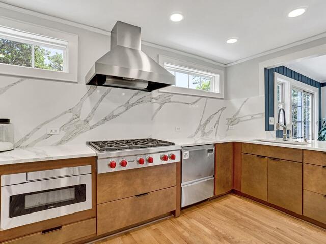 Photo of 420 Longview Terrace