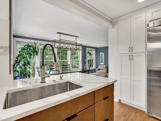 Photo of 420 Longview Terrace