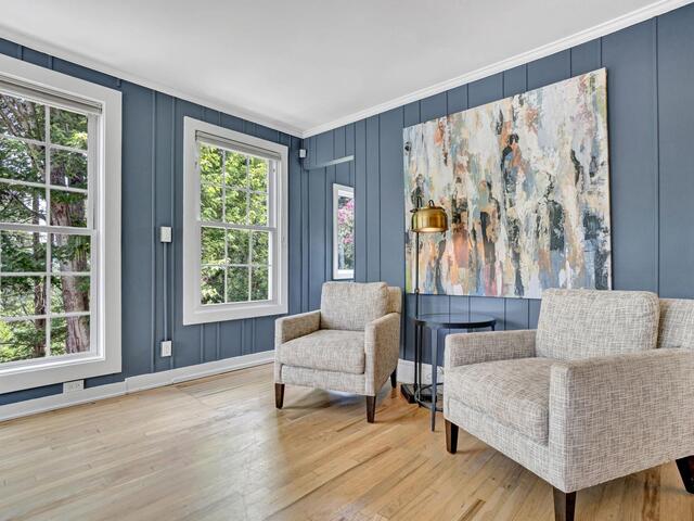 Photo of 420 Longview Terrace