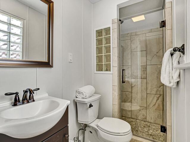 Photo of 420 Longview Terrace
