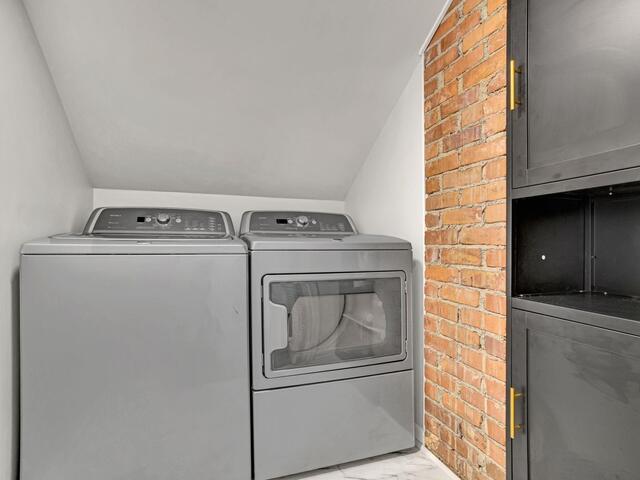 Photo of 420 Longview Terrace