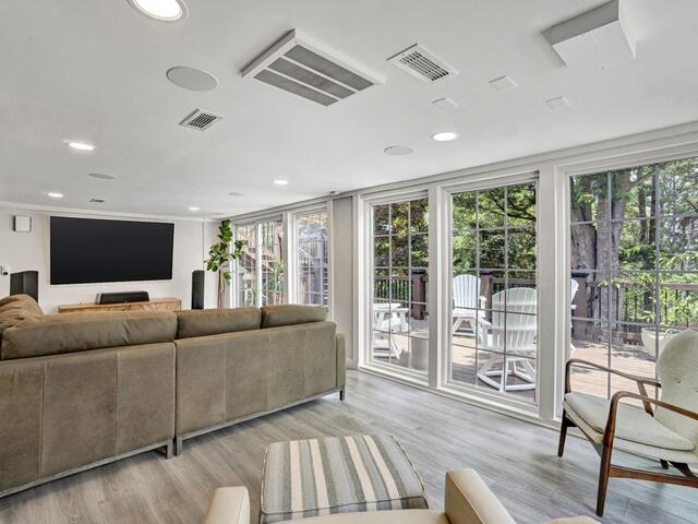 Photo of 420 Longview Terrace