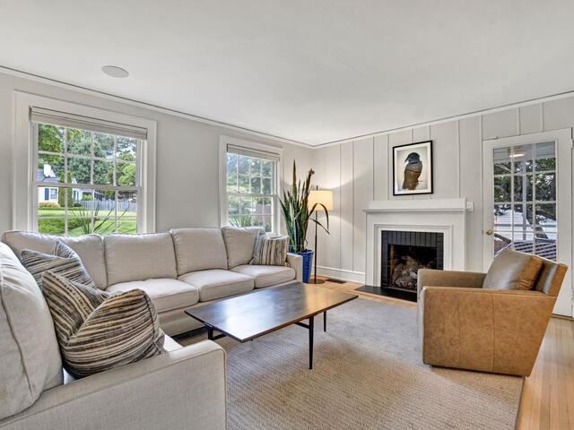 Photo of 420 Longview Terrace