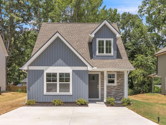 Photo of 222 Saluda Street