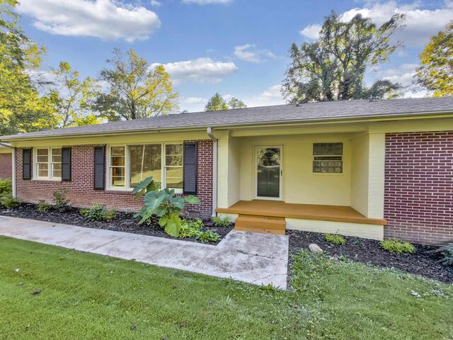 Photo of 3823 Maid Marion Lane