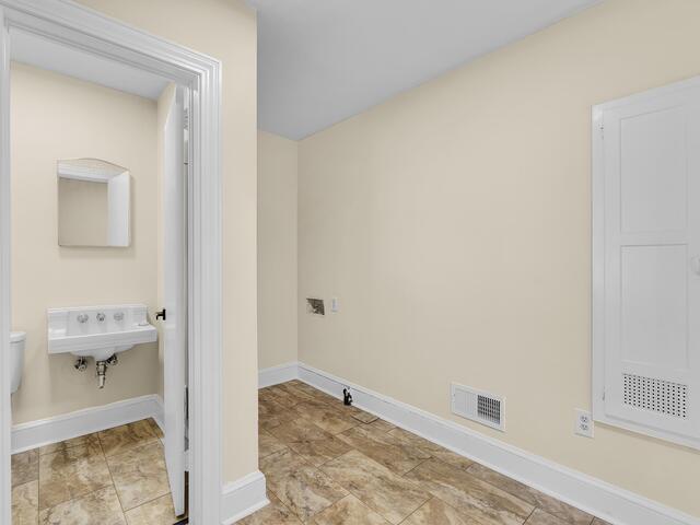 Photo of 3823 Maid Marion Lane