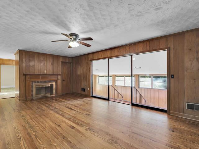 Photo of 3823 Maid Marion Lane