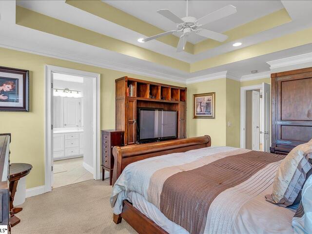 Photo of 14 Manorwood Court