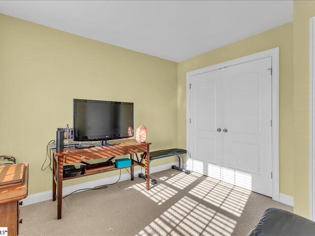 Photo of 14 Manorwood Court