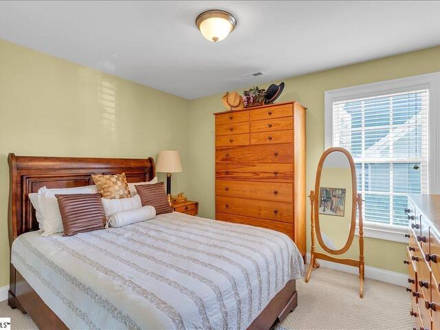 Photo of 14 Manorwood Court