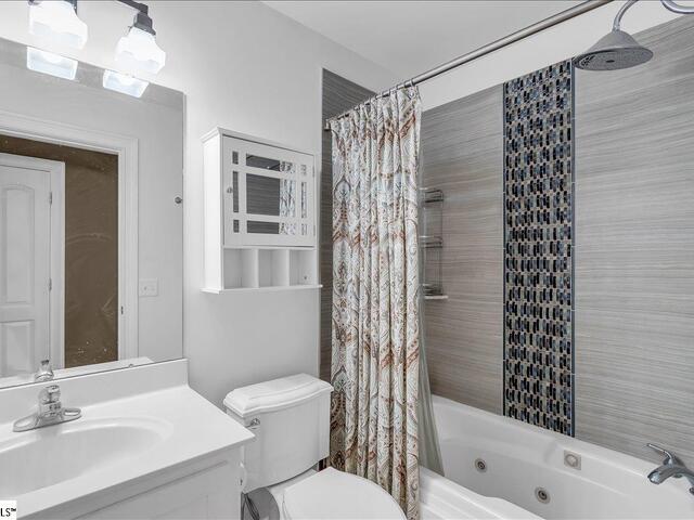 Photo of 14 Manorwood Court